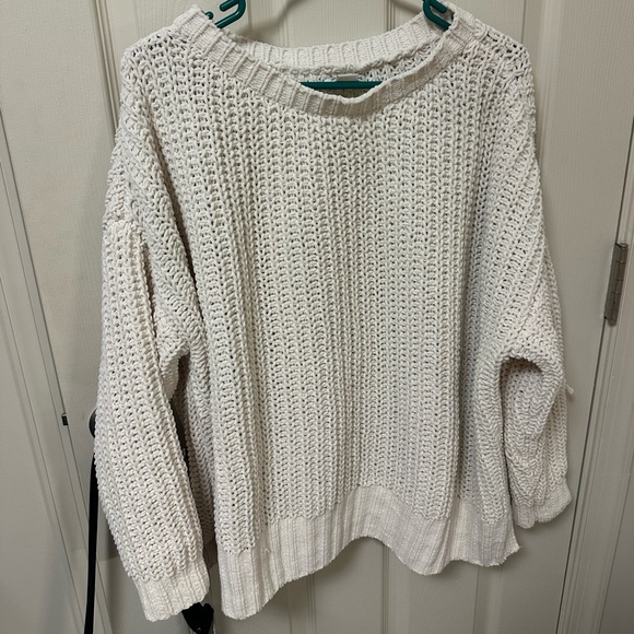 AE Slouchy Soft Sweater - Picture 3 of 4